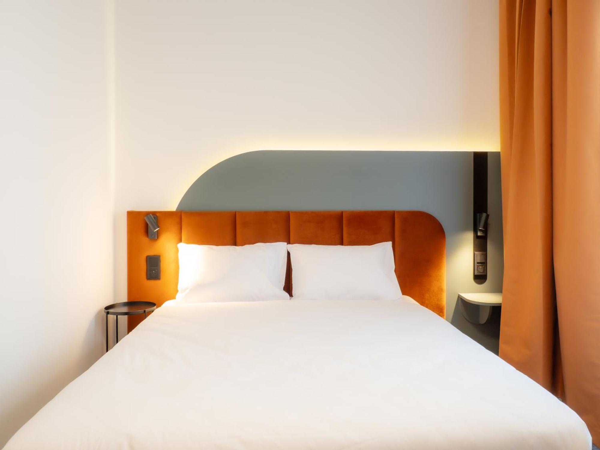 B&B Hotel Leszno 莱什诺 外观 照片